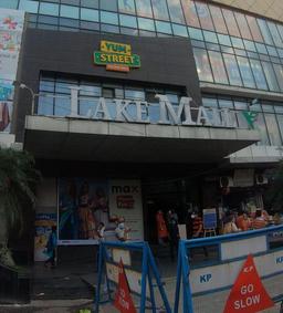 https://www.indiacom.com/photogallery/KAL1083145_Bbqn-Lake Mall_Restaurants - Barbeque.jpg