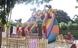 https://www.indiacom.com/photogallery/RJT135500_Funworld Amusement Park Interior1.jpg
