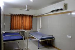 https://www.indiacom.com/photogallery/AKO67450_Patient Room.jpg