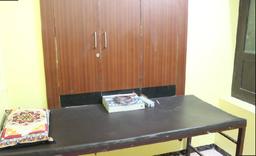 https://www.indiacom.com/photogallery/AUR50417_Dr Lohiya Acupuncture Center-Interior1.jpg
