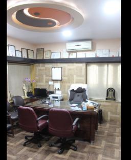 https://www.indiacom.com/photogallery/AUR50417_Dr Lohiya Acupuncture Center-Interior2.jpg