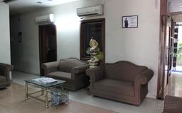 https://www.indiacom.com/photogallery/HYD1035353_Hotel Royal Grand Interior4.jpg