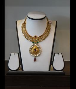 https://www.indiacom.com/photogallery/HYD1242161_Sujala Gems And Jewels-Product2.jpg