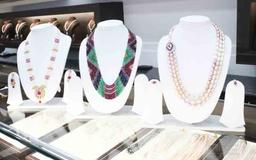 https://www.indiacom.com/photogallery/HYD1253145_Tadla Pearls Product4.jpg