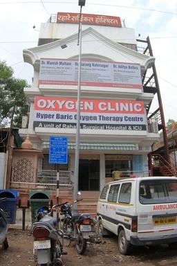 https://www.indiacom.com/photogallery/NGR93557_Rahate Surgical Hospital_Doctors - General Surgeons.jpg