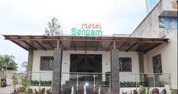 https://www.indiacom.com/photogallery/PNE1094665_Hotel Sangam_front.jpg