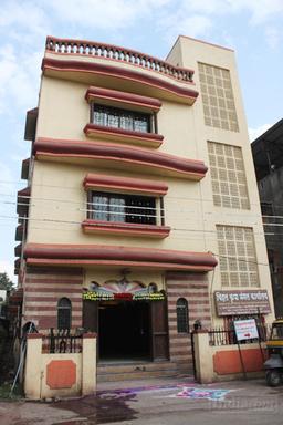 https://www.indiacom.com/photogallery/PNE1149441_Shri Vitthal Krupa Mangal Karyalay Store Front.jpg