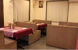 https://www.indiacom.com/photogallery/PNE1198612_Shree Family Garden Restaurant-3.jpg
