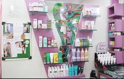 https://www.indiacom.com/photogallery/PNE1220832_Kavitas Beauty Care - Cosmetics.jpg