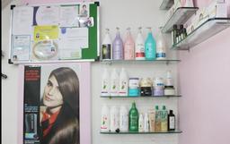 https://www.indiacom.com/photogallery/PNE1220832_Kavitas Beauty Care - Hair Products.jpg