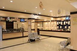 https://www.indiacom.com/photogallery/SAT917956_Chandukaka Saraf & Sons Private Limited, Jewellers & Goldsmiths 3.jpg