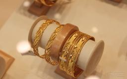 https://www.indiacom.com/photogallery/VAR1094_Gandevikar Jewellers Private Limited Product4.jpg