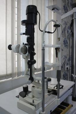 https://www.indiacom.com/photogallery/YAV66908_Drushti Eye Hospital_Equipments.jpg