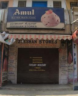 https://www.indiacom.com/photogallery/BGL1133211_Zeeshan Stores_Soft Drinks Mfrrs & Suppliers.jpg