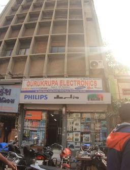 https://www.indiacom.com/photogallery/AHD7339_Gurukrupa Electronics_Home Appliances - Repairs & Service.jpg