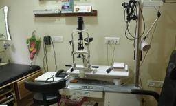 https://www.indiacom.com/photogallery/ANR51775_Kapse Eye Clinic -Instruments.jpg