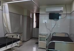 https://www.indiacom.com/photogallery/ANR898831_Dhanwanatari Multispeciality Hospital interior1.jpg