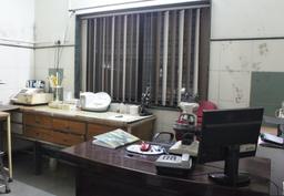 https://www.indiacom.com/photogallery/ANR898851_Dr. Sunil Jadhav Hospital-Interior2.jpg