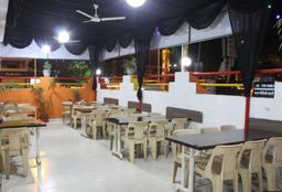 https://www.indiacom.com/photogallery/AUR1089612_Hotel Rana Veg & Non Veg Restaurant-Interior3.jpg