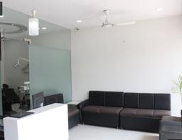 https://www.indiacom.com/photogallery/AUR980780_Sodhi Orthodontic Clinic-Interior2.jpg
