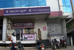 https://www.indiacom.com/photogallery/BGL1122055_Karnataka Bank_Banks.jpg