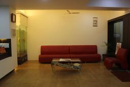 https://www.indiacom.com/photogallery/BGM86148_Waiting Room.jpg