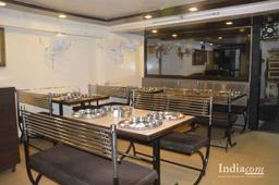 https://www.indiacom.com/photogallery/DLN1728_Chetna Dining Bhojnalay, Restaurants2.jpg