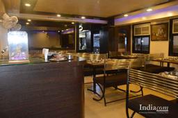 https://www.indiacom.com/photogallery/DLN1728_Chetna Dining Bhojnalay, Restaurants4.jpg