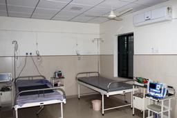https://www.indiacom.com/photogallery/JAL175942_Patient Room.jpg