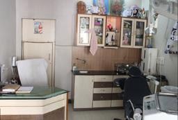 https://www.indiacom.com/photogallery/JLN480_Gayatri Dental Clinic-Interior1.jpg