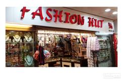 https://www.indiacom.com/photogallery/KAL976132_Fashion Hut Store Front.jpg