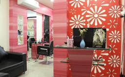 https://www.indiacom.com/photogallery/KOL943930_Image Hair & Beauty Salon For Ladies-reception.jpg