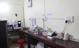 https://www.indiacom.com/photogallery/LAT1348_Mane Diagnostic Center - Equipments.jpg