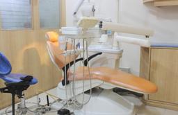 https://www.indiacom.com/photogallery/LAT1351_Gurukul Dental Speciality Clinic_Equipments2.jpg
