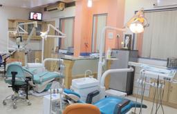 https://www.indiacom.com/photogallery/LAT1351_Gurukul Dental Speciality Clinic_Equipments3.jpg