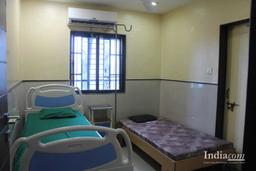 https://www.indiacom.com/photogallery/LAT2727_Gayatri Super Speciality Hospital & Critical Care Center, Hospitals5.jpg