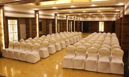 https://www.indiacom.com/photogallery/NAN1824_Hotel Chaandralok - Banquet Hall1.jpg