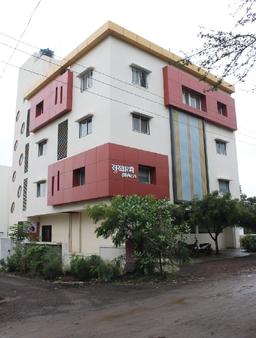 https://www.indiacom.com/photogallery/NSK5227_Sukhatme Hospital - Front View.jpg