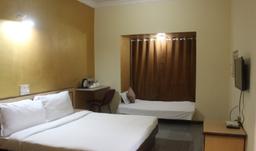 https://www.indiacom.com/photogallery/NSK52859_Hotel Indraprasth - Interior1.jpg