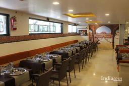 https://www.indiacom.com/photogallery/NSK992095_Shree Rajbhog Thali, Restaurants3.jpg