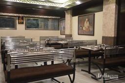 https://www.indiacom.com/photogallery/NSK992137_Chetna Dining Hall, Restaurants3.jpg
