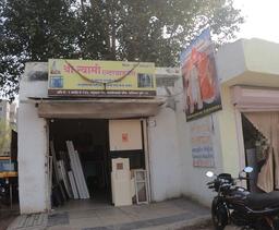 https://www.indiacom.com/photogallery/PNE1046696_Shri Swami Enterprises_Doors, Windows & Gates.jpg