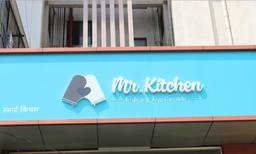 https://www.indiacom.com/photogallery/PNE1220696_Mr Kitchen - storefront1.jpg