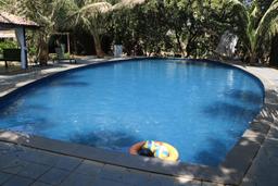 https://www.indiacom.com/photogallery/PNE1226772_Swimming Pool.jpg