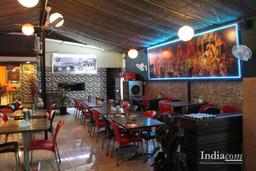https://www.indiacom.com/photogallery/PNE1227730_Kolhapuri Katta, Restaurants3.jpg