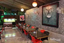 https://www.indiacom.com/photogallery/PNE1227730_Kolhapuri Katta, Restaurants4.jpg