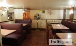 https://www.indiacom.com/photogallery/PNE14224_Pune_Cafe_interior1.jpg