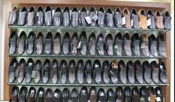 https://www.indiacom.com/photogallery/PNE39510_Kumar Footwear-interior1.jpg