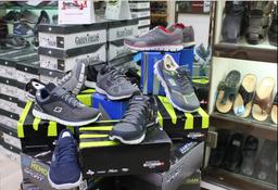 https://www.indiacom.com/photogallery/PNE39510_Kumar Footwear-product2.jpg