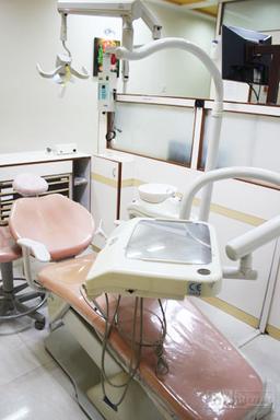 https://www.indiacom.com/photogallery/PNE904386_Sparkle The Dental Clinic Interior4.jpg